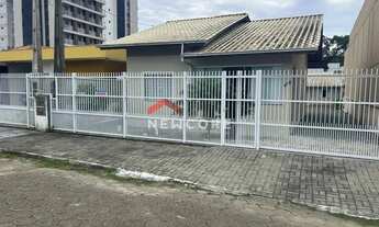 Imagem: Casa em Rua Rosa Cordeiro - Armação