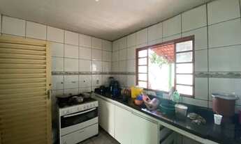 Imagem 3: CASA COM QUINTAL