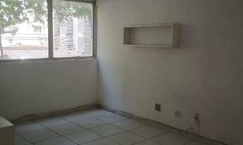 Imagem 2: Apartamento no coração do Espinheiro, 84,00m², 2 qts (1 suíte) + dep. comp., armários