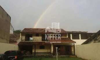 Imagem 3: Casa duplex com 3 quartos, 220m² e quintal gramado Região Oceânica de Niterói