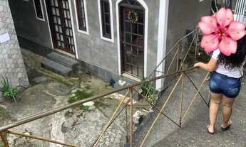 Imagem 3: Casa de vila inacabada, com 3 andares . Sala, cozinha e 2 suítes , na vila São Luiz