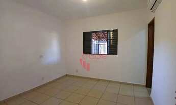 Imagem 4: Casa à Venda de 03 Quartos no Bairro Campos Elíseos em Ribeirão Preto com Varanda Gourmet