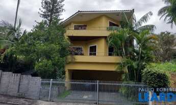 Imagem 2: SOBRADO - JARDIM DOS ESTADOS - MG