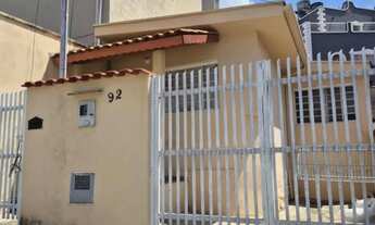 Imagem 2: Casa Próximo do centro de Poços de Caldas - 2 quartos 1 banheiro