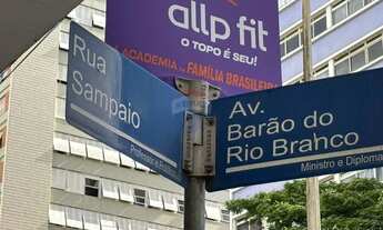 Imagem 2: Apartamento quarto de sala mobiliado com garagem - Rua Sampaio