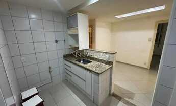 Imagem: Apartamento Padrão / Residencial / Glória