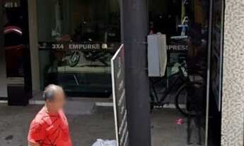 Imagem 2: Ponto comercial na 8 de maio