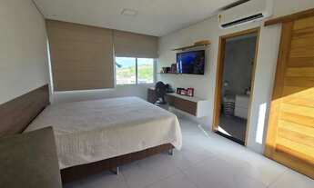 Imagem 4: Casa com piscina em Alphaville 2