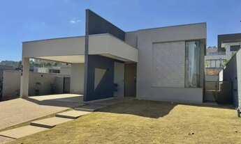 Imagem: Casa de Condomínio com 4 Quartos e 5 banheiros