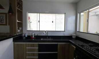 Imagem 7: VENDE Casa com 3 dormitórios