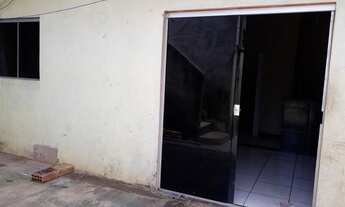 Imagem: Alugo uma casa no bairro paraiso próximo