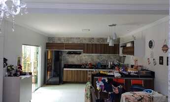 Imagem 3: Linda Casa de 2 pavimentos com ótimo acabamento no Condomínio Cidade Jardim II