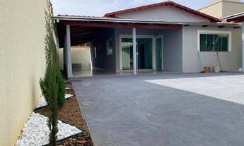 Imagem 2: Casa para venda tem 190 metros quadrados com 4 quartos em Village Santa Rita - Goiânia - G