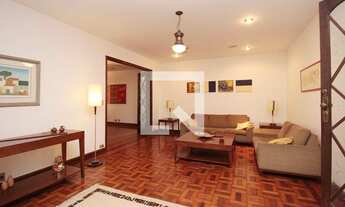 Imagem: Casa à Venda - Pacaembu, 5 Quartos, 630