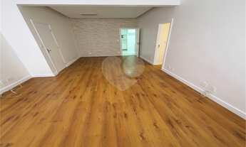 Imagem 2: Apartamento de 03 quartos em rua nobre do Flamengo!