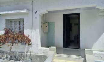 Imagem 2: Casa comercial Galpão / depósito com 5 vagas na garagem