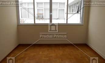 Imagem 2: Sala/Conjunto para aluguel possui 30 metros quadrados em Centro - Nova Friburgo - RJ