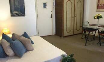 Imagem 3: Charmoso1 dormitório para alugar, 35 m² por R$ 1.300/mês - Copacabana - Rio de Janeiro/RJ