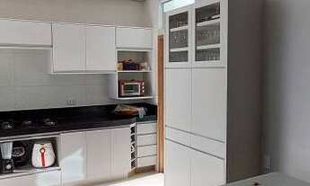 Imagem 2: Casa tem 90 metros quadrados com 3 quartos em Boa Viagem - Recife - Pernambuco