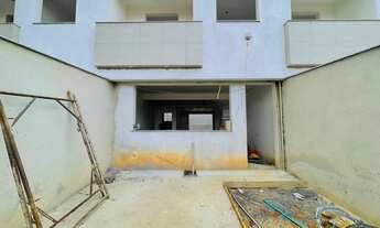 Imagem 3: LINDA CASA GEMINADA DE 03 QUARTOS COM 01 SUÍTE E 02 VAGAS