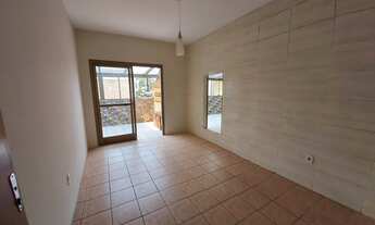 Imagem 4: Apartamento com 2 dormitórios e garagem, em excelente localização no centro de Imbé / RS