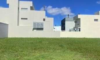 Imagem 3: Porto Alegre - Terreno Padrão - Hípica