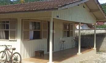 Imagem 4: CASA COM AMPLO TERRENO PRÓXIMO A ZM!!!