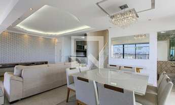 Imagem 4: Apartamento à Venda - Vila Carrão, 4 Quartos, 233 m2