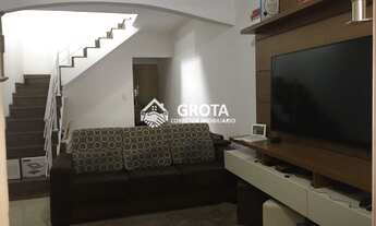 Imagem 2: Linda Casa para Venda no bairro Parque Santa Madalena, 3 dorm, 1 suíte, 2 vagas, 159 m