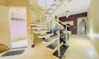 Imagem 2: Sobrado para venda com 180 metros quadrados com 3 quartos em Parque Continental II - Guaru