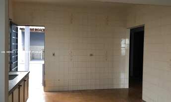 Imagem 5: Casa para Venda em Presidente Prudente, EVEREST, 3 dormitórios, 1 suíte, 2 banheiros, 1 va