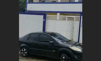 Imagem 1: Casa com terreno para vender