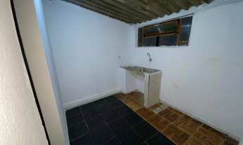 Imagem 2: Barracão alugando