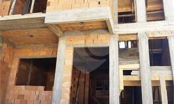 Imagem 3: SOBRADO TRIPLEX COM TERRAÇO