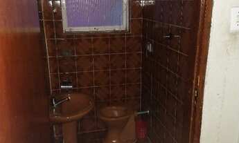 Imagem 4: Casa com 2 dormitórios - 2 vagas de garagem ou 1 vaga + 1 Ponto Comercial