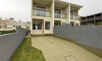 Imagem 2: Sobrado para venda com 68 metros quadrados com 2 quartos em Serraria - São José - SC