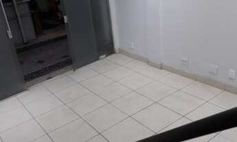 Imagem 3: Alugo Loja com lavabo e mezanino com divisória no Edifício Viena - Floresta - BH/MG