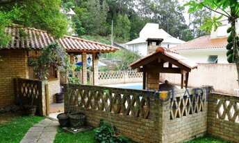 Imagem 7: Casa de 3 dormitórios (1 suíte master) e 4 vagas de garagem à venda na Carvoeira