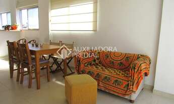 Imagem 3: Apartamento para venda possui 120 metros quadrados com 2 quartos em Santana - Porto Alegre