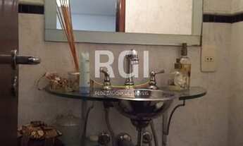 Imagem 4: Porto Alegre - Apartamento Padrão - Petrópolis