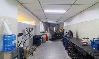 Imagem 3: Prédio com Loja no centro da Lapa