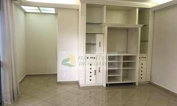 Imagem 3: More em um apartamento de 160 m² com 3 quartos no miolo do Cambuí - Campinas - SP