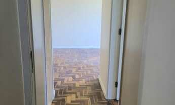 Imagem 6: Apartamento para venda possui 65 metros quadrados com 2 quartos em Catete - Rio de Janeiro