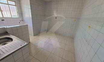 Imagem 2: Casa com 1 dormitório, sala, cozinha, banheiro e área de serviço