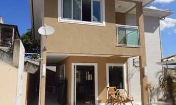 Imagem: Casa de condomínio com 3 quartos em Arsenal