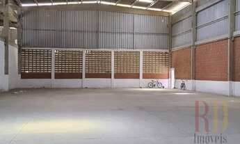 Imagem 2: Alugo galpão com 1.000m² à 100m da BR 101 em condomínio c/4 docas pé direito 10m c/hidrant