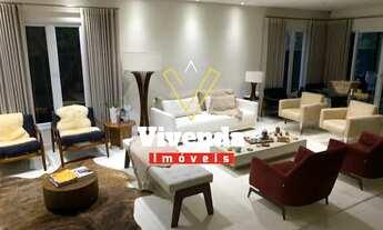 Imagem 4: Casa toda mobiliada para Locação em Alphaville Barueri - com 4 suítes repleta de armári