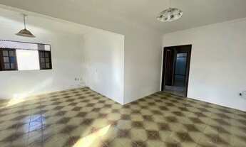 Imagem 3: Casa enorme à poucos metros da Durval de Goes Monteiro