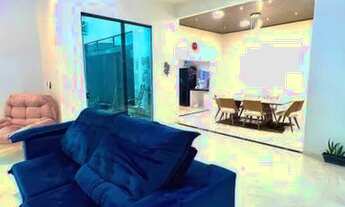 Imagem 3: Casa com Piscina no Parque das Laranjeiras- 4 Quartos - Fino Acabamento!