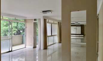 Imagem 3: 238m - 3 quartos - 1 suíte - reformado - varanda - metrô ao lado - São Paulo - SP